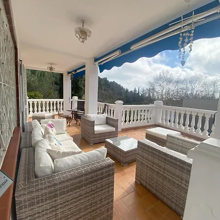 Villa Les Moreres De Sitges, Mediterranean-Style Family Escape Exterior photo