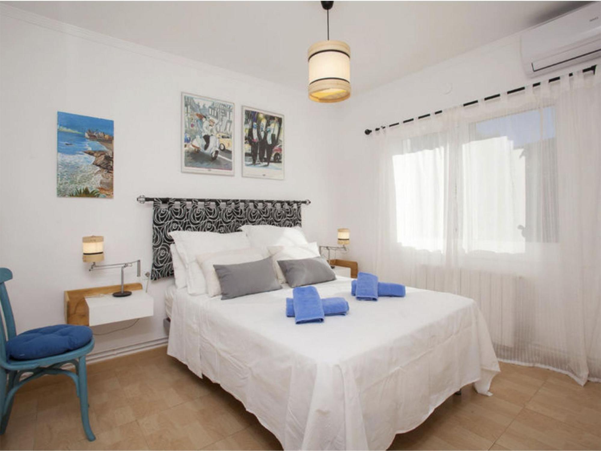 Les Moreres De Sitges, Mediterranean-style Family Escape