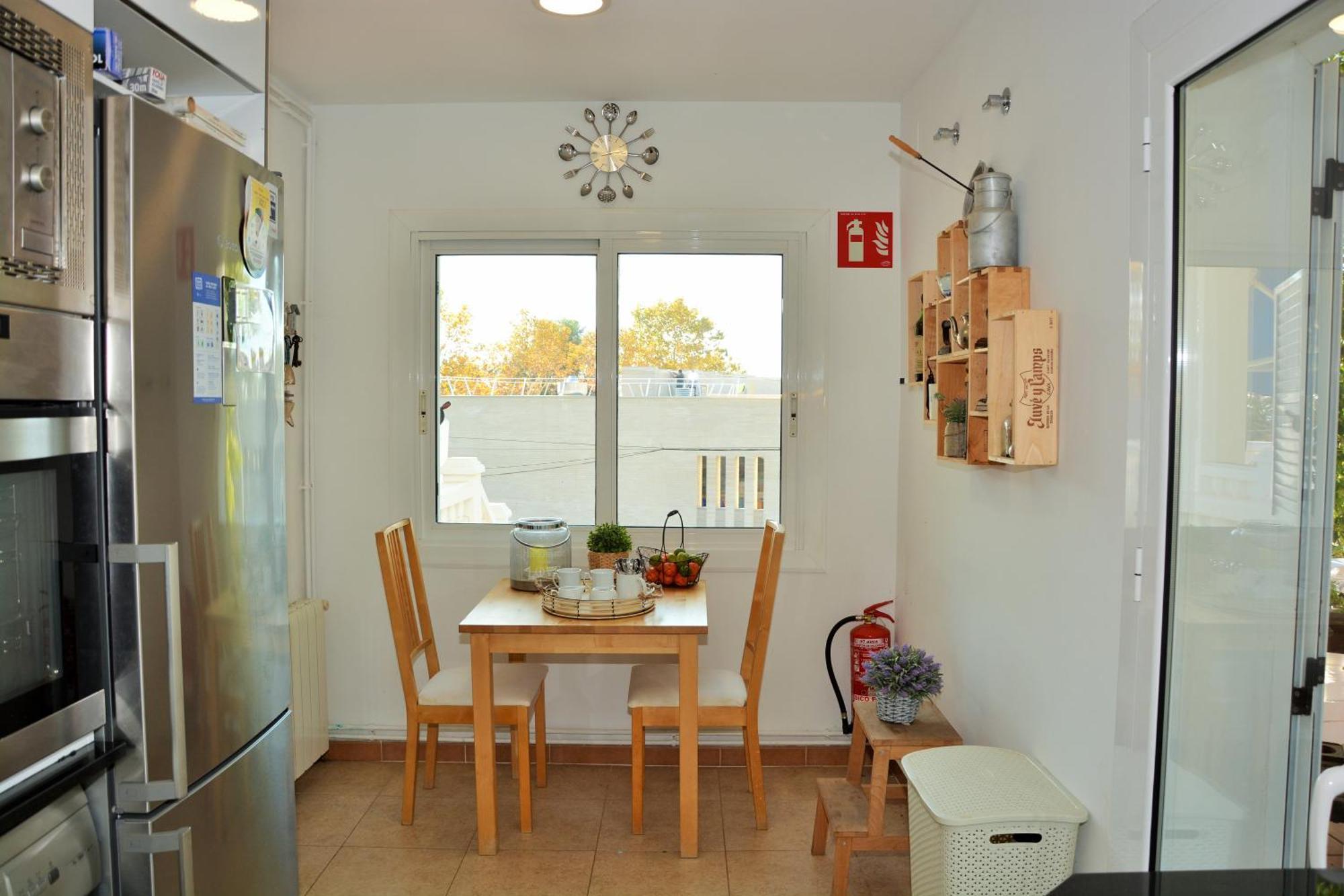Les Moreres De Sitges, Mediterranean-style Family Escape