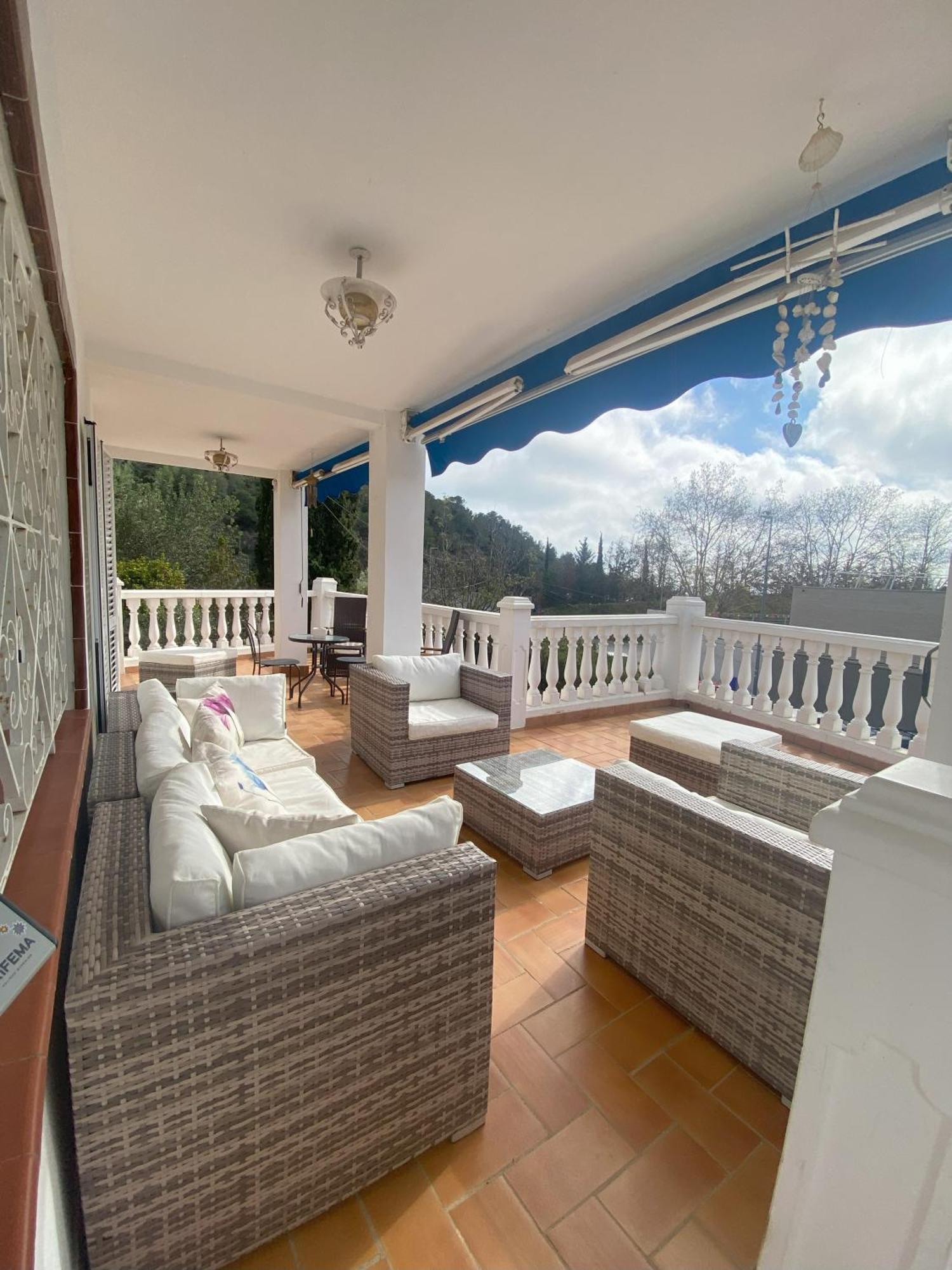 Les Moreres De Sitges, Mediterranean-style Family Escape Villa