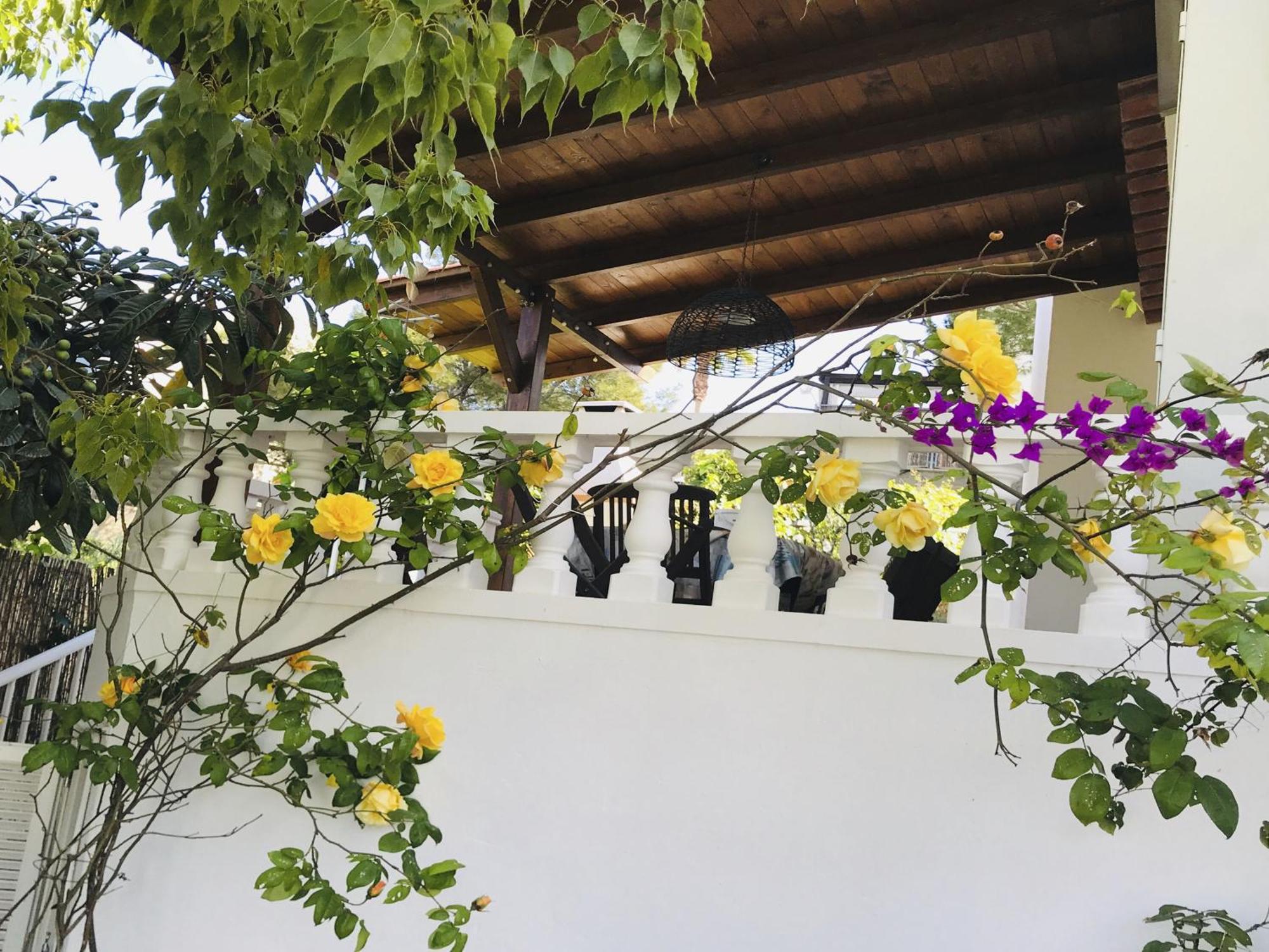 Les Moreres De Sitges, Mediterranean-style Family Escape Villa *